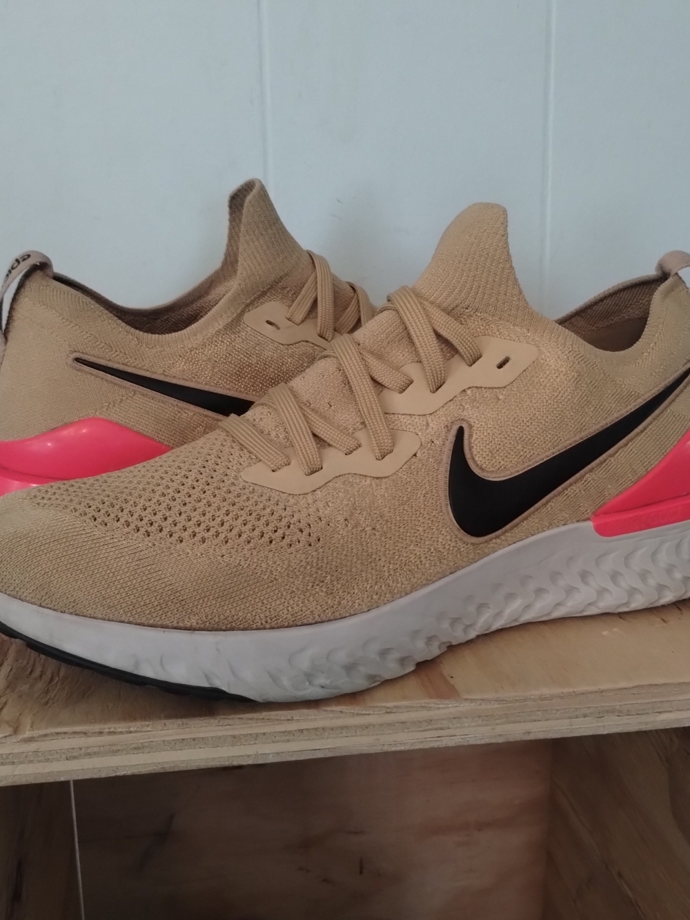 Nike Epic React Running Shoes Gold Wheat in Tan with Pink Accent